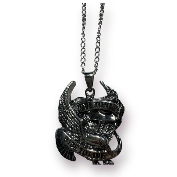 Silver Biker Necklace w/ Pendant "Live to Ride, Ride to Live"‎ BNWT - Picture 4 of 6